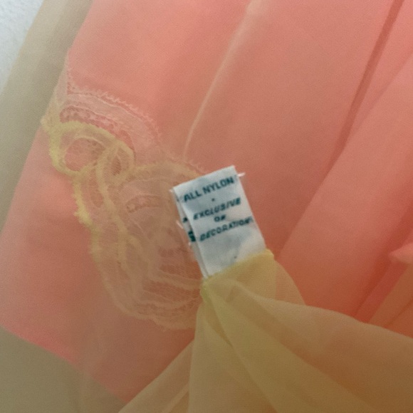 Jenelle of California Small/Med? Fly Away Robe Negligee Vintage Pink/Yellow RARE - Picture 10 of 10